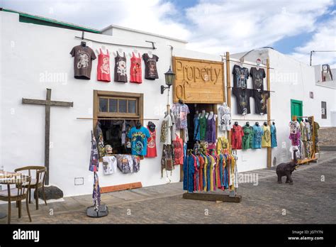 Fashion & Shopping In the Canary Islands.